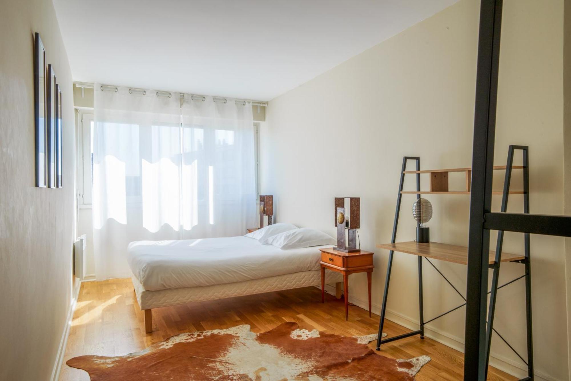 Appartement Tours Centre Avec Parking 4 P المظهر الخارجي الصورة