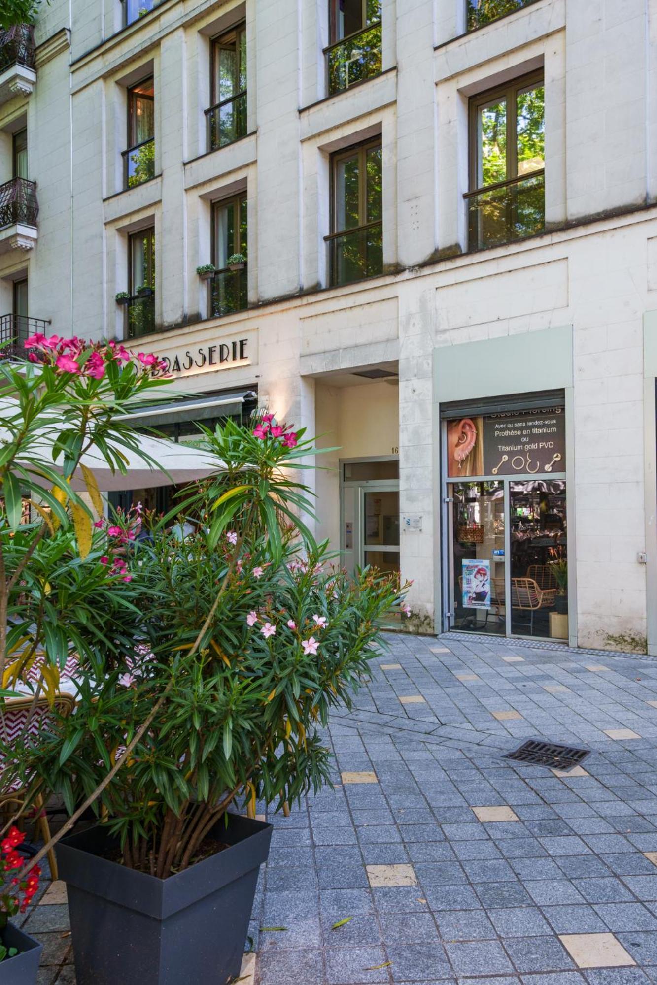Appartement Tours Centre Avec Parking 4 P المظهر الخارجي الصورة
